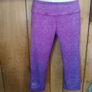 Under armour cropped leggings